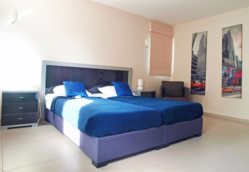 Master bedroom villa Curoyal, Curacao, Nederlandse Antillen